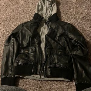 Women’s bomber jacket